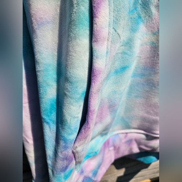 Sparkpaws Tie-dyed Human Hoodie - Picture 3 of 8